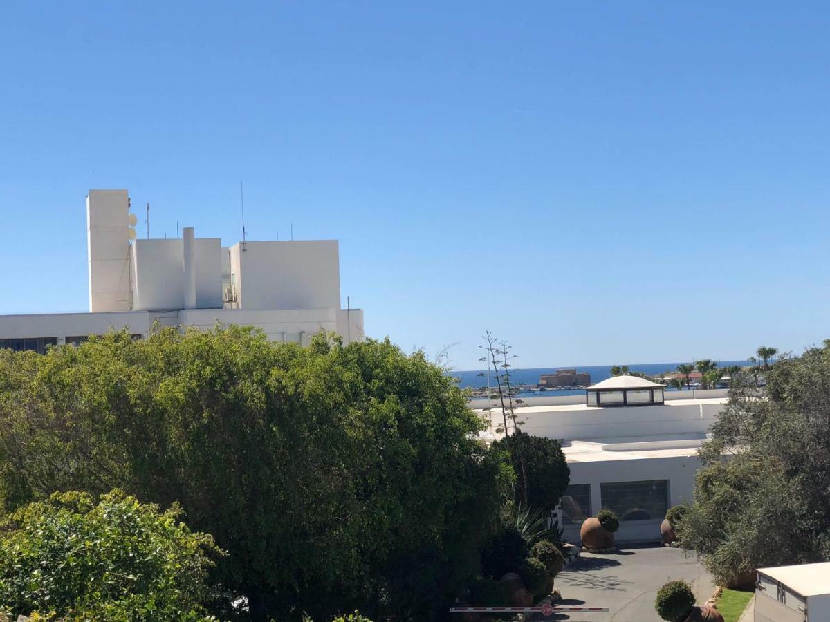 Mare Monte Seaview Boutique Apartment Pafos Exterior foto